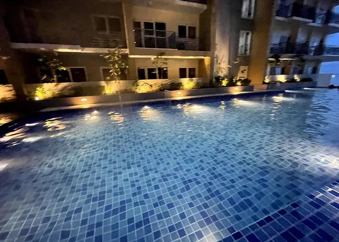 Ultra Luxury 6 Bedroom Beside Solaire, Okada Apartamento Manila