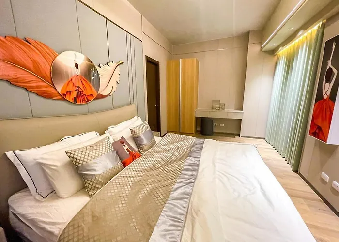 Ultra Luxury 6 Bedroom Beside Solaire, Okada Manila