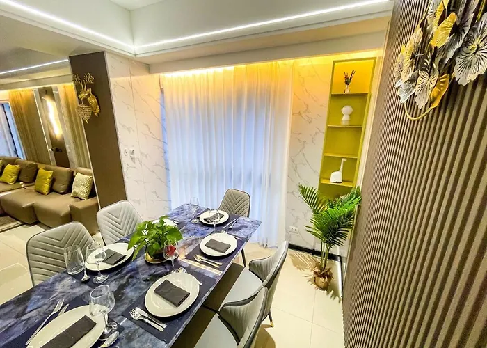 Apartamento Ultra Luxury 6 Bedroom Beside Solaire, Okada