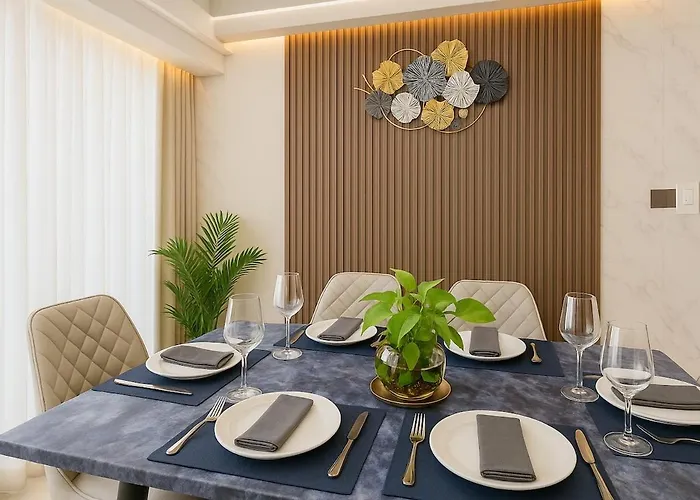 Ultra Luxury 6 Bedroom Beside Solaire, Okada Manila